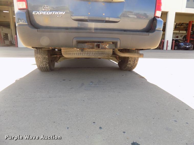 image for item DC4997 2006 Ford Expedition XLT SUV