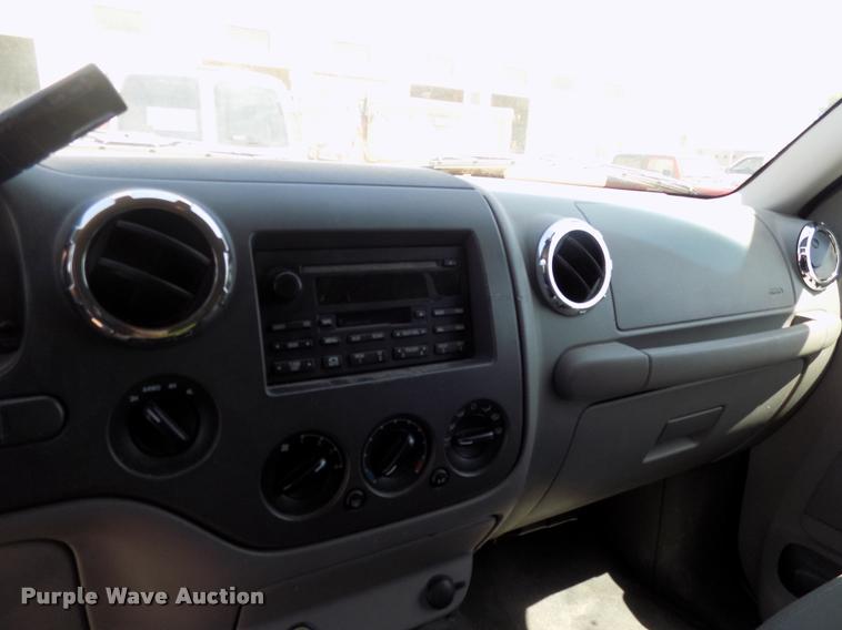 image for item DC4997 2006 Ford Expedition XLT SUV