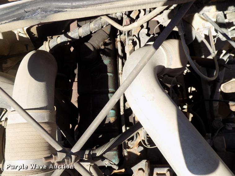 image for item DC4998 1991 International 4900 dump truck