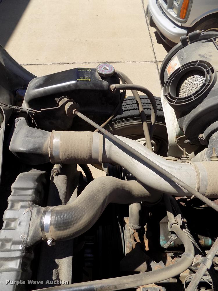 image for item DC4998 1991 International 4900 dump truck