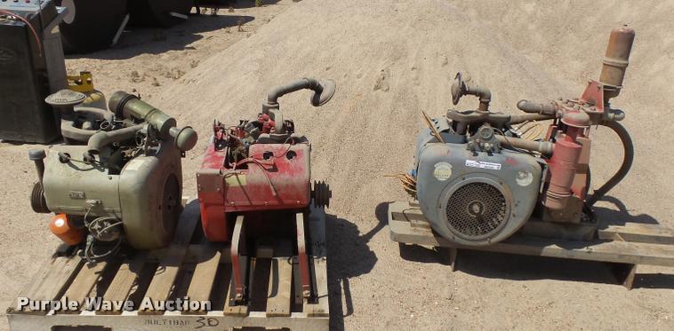 image for item DE9039 (3) Wisconsin four cylinder gas engines