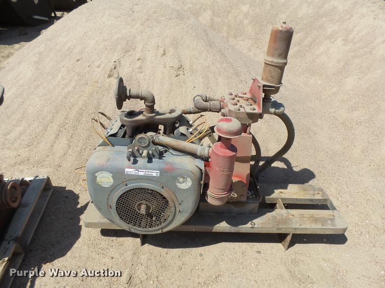 image for item DE9039 (3) Wisconsin four cylinder gas engines