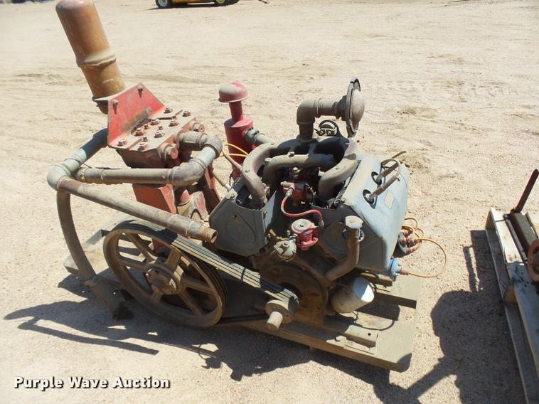 image for item DE9039 (3) Wisconsin four cylinder gas engines