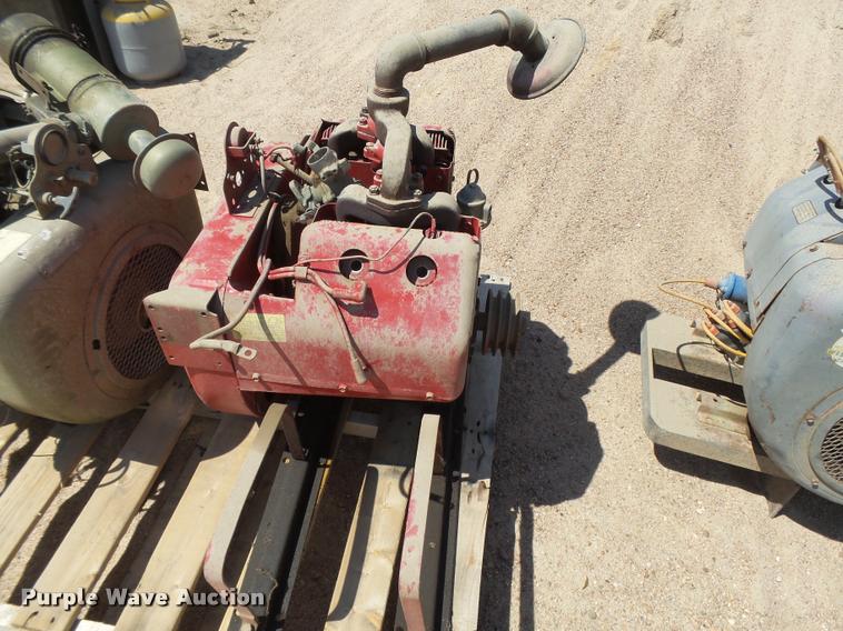 image for item DE9039 (3) Wisconsin four cylinder gas engines