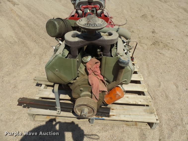 image for item DE9039 (3) Wisconsin four cylinder gas engines