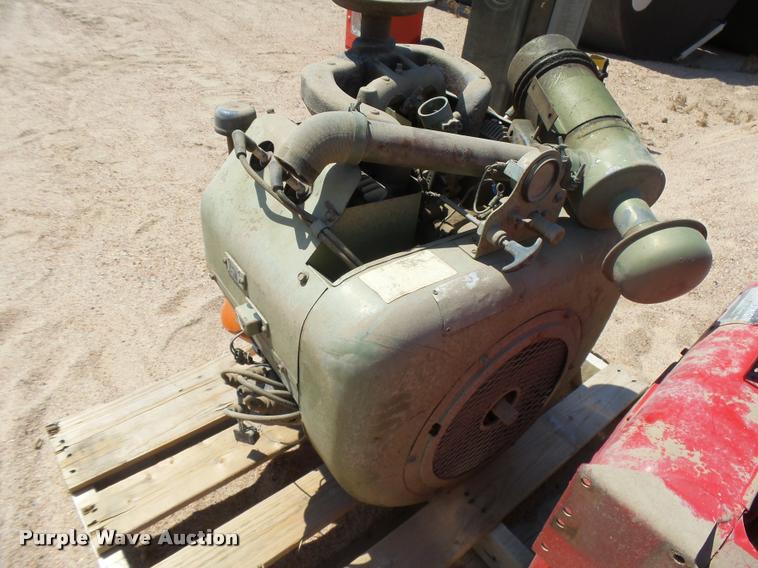 image for item DE9039 (3) Wisconsin four cylinder gas engines