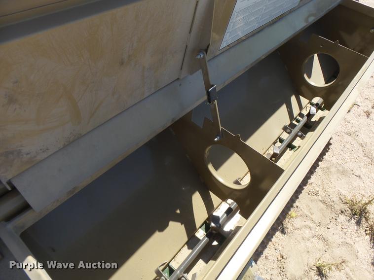 image for item DE9040 Land Pride 15-72 Solid Stand seeder