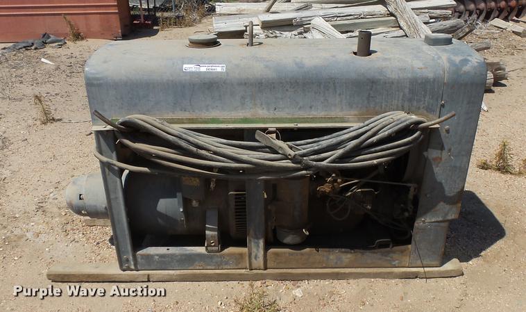 image for item DE9041 Lincoln SA-200-F-162 welder