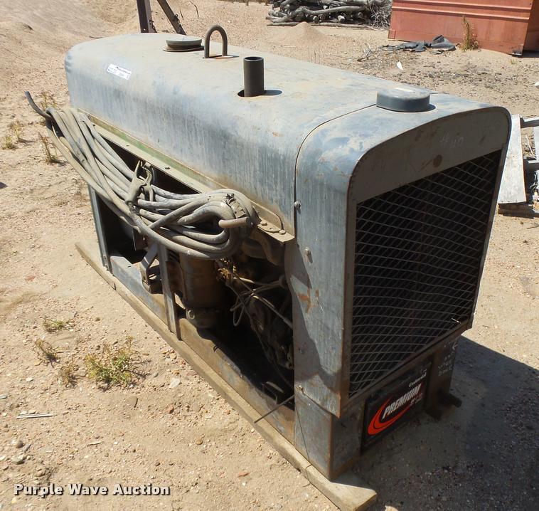 image for item DE9041 Lincoln SA-200-F-162 welder