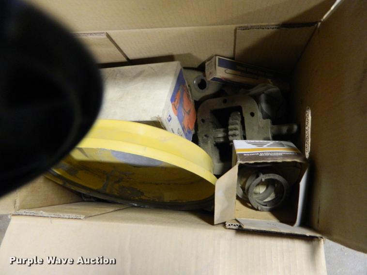 image for item DE9754 Parts