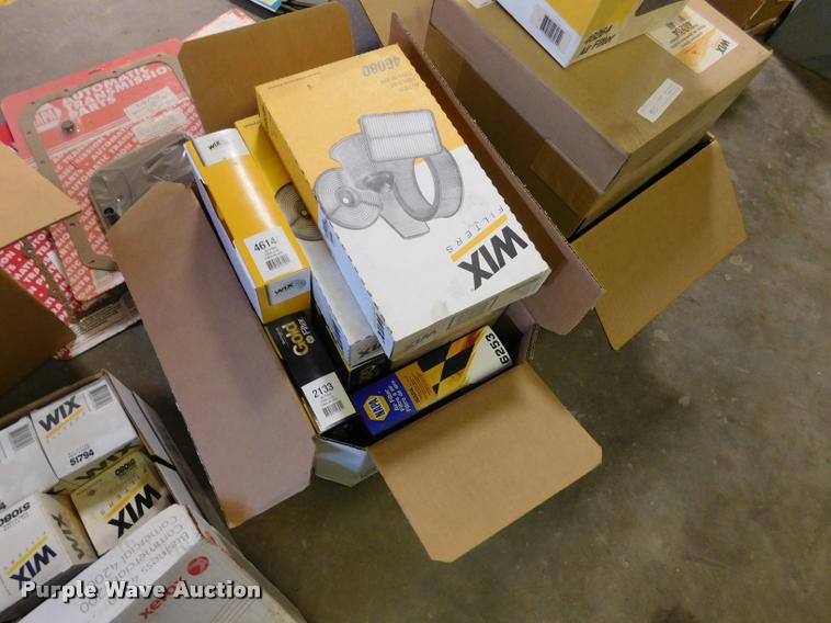 image for item DE9762 Automotive parts