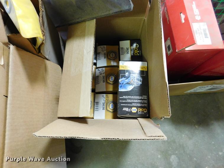 image for item DE9762 Automotive parts