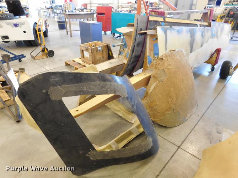 image for item DE9811 Lancair 1V-P experimental aircraft with accessories