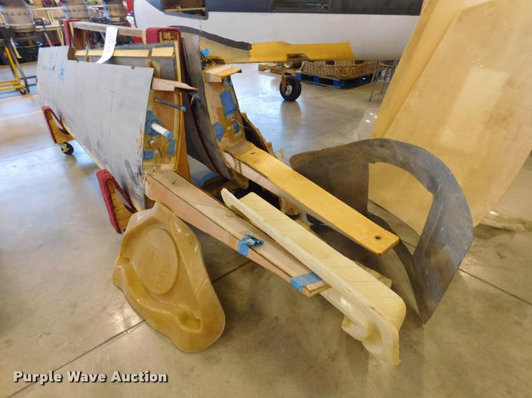 image for item DE9811 Lancair 1V-P experimental aircraft with accessories