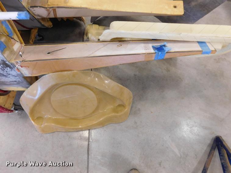 image for item DE9811 Lancair 1V-P experimental aircraft with accessories