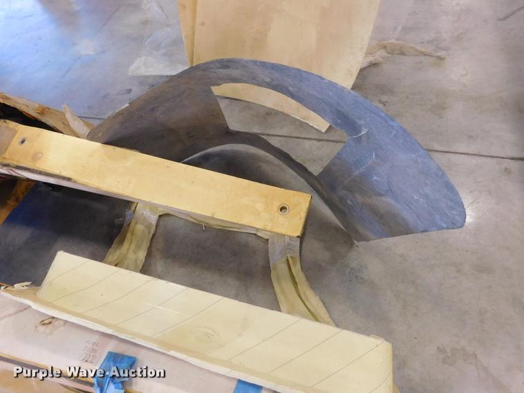 image for item DE9811 Lancair 1V-P experimental aircraft with accessories