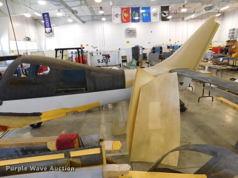 image for item DE9811 Lancair 1V-P experimental aircraft with accessories