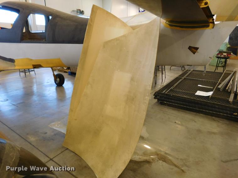 image for item DE9811 Lancair 1V-P experimental aircraft with accessories