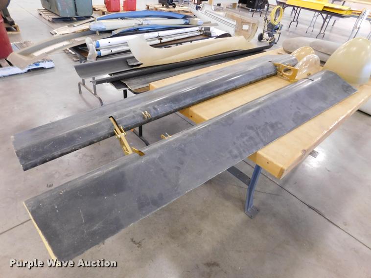 image for item DE9811 Lancair 1V-P experimental aircraft with accessories