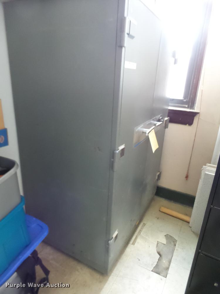 image for item DF9311 Office equipment