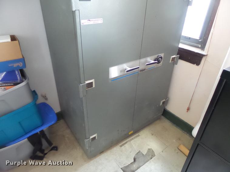 image for item DF9311 Office equipment