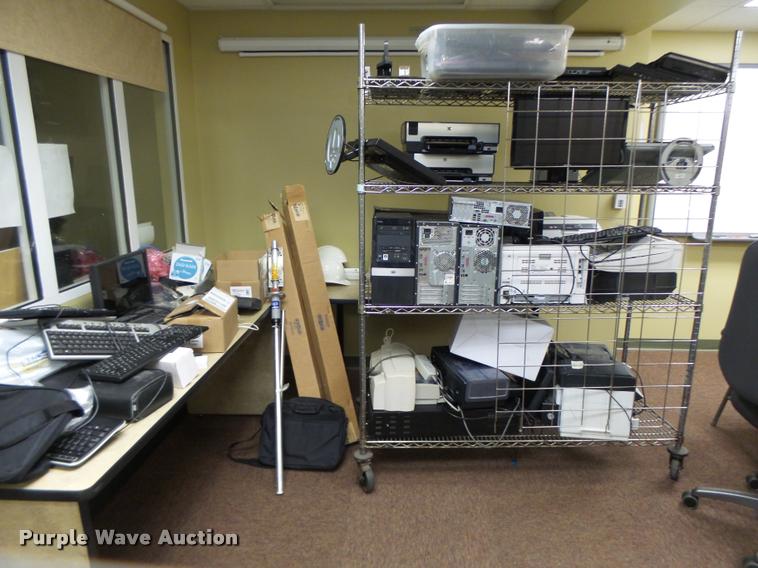 image for item DF9312 Office equipment and furniture