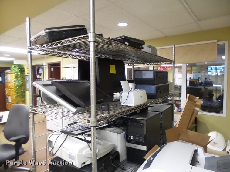 image for item DF9312 Office equipment and furniture