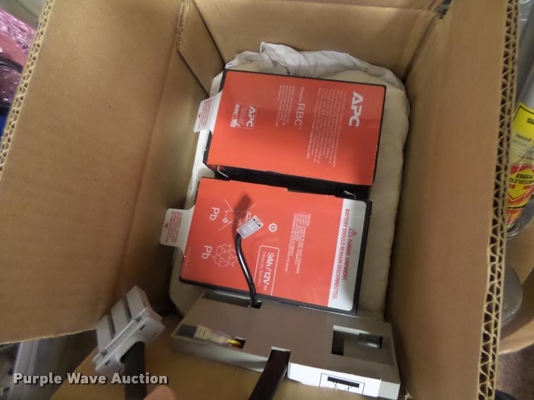 image for item DF9312 Office equipment and furniture