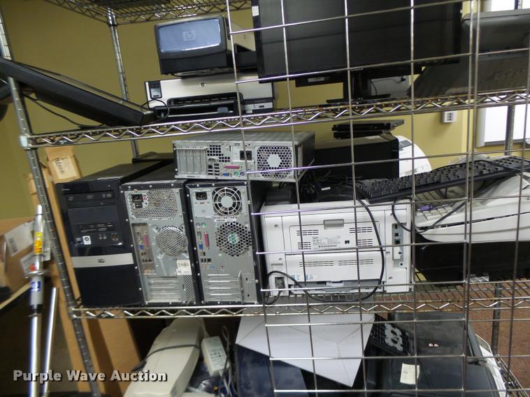 image for item DF9312 Office equipment and furniture