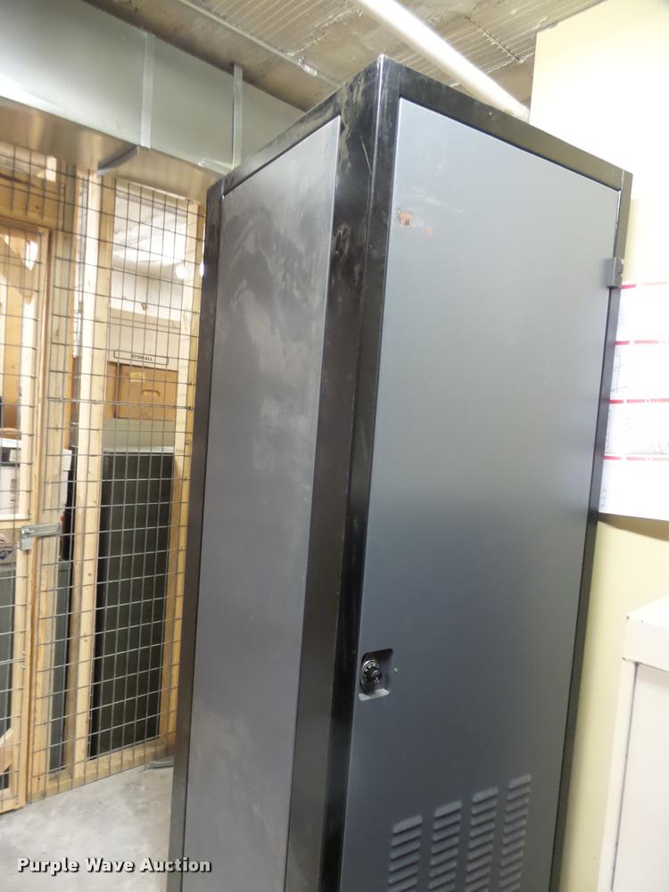 image for item DF9312 Office equipment and furniture