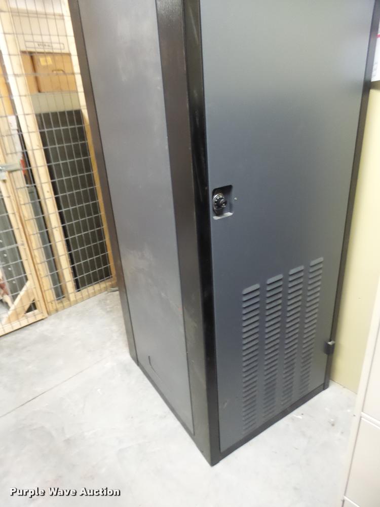 image for item DF9312 Office equipment and furniture