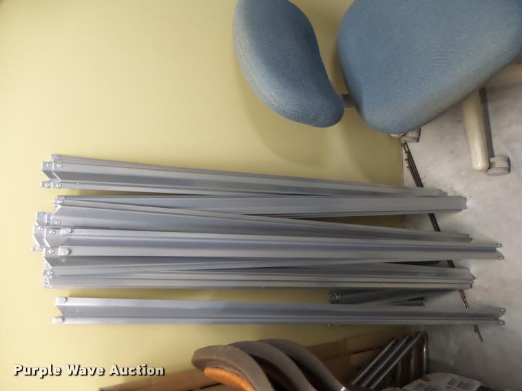 image for item DF9312 Office equipment and furniture