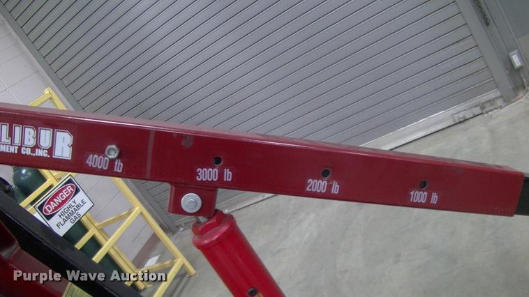 image for item DK9654 Excalibur engine hoist