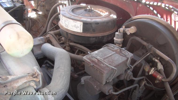 image for item DK9674 1980 GMC truck cab and chassis