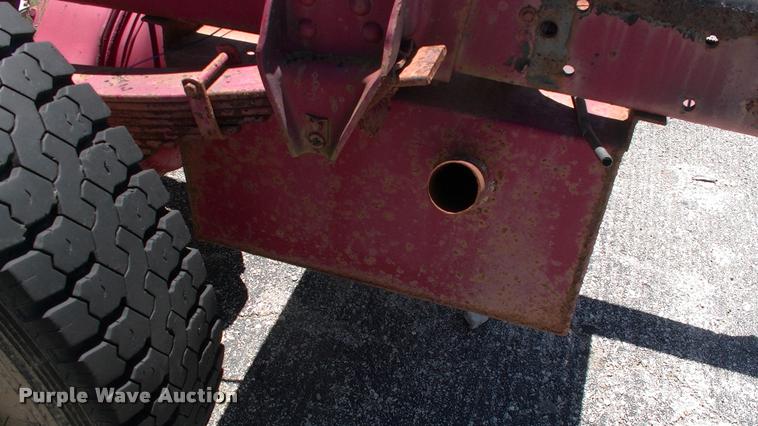 image for item DK9674 1980 GMC truck cab and chassis