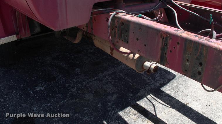 image for item DK9674 1980 GMC truck cab and chassis