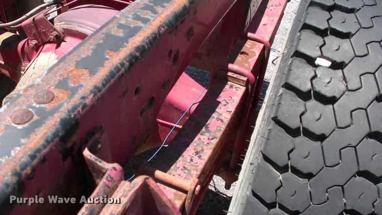 image for item DK9674 1980 GMC truck cab and chassis