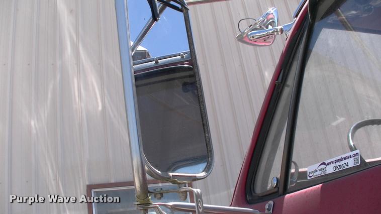 image for item DK9674 1980 GMC truck cab and chassis