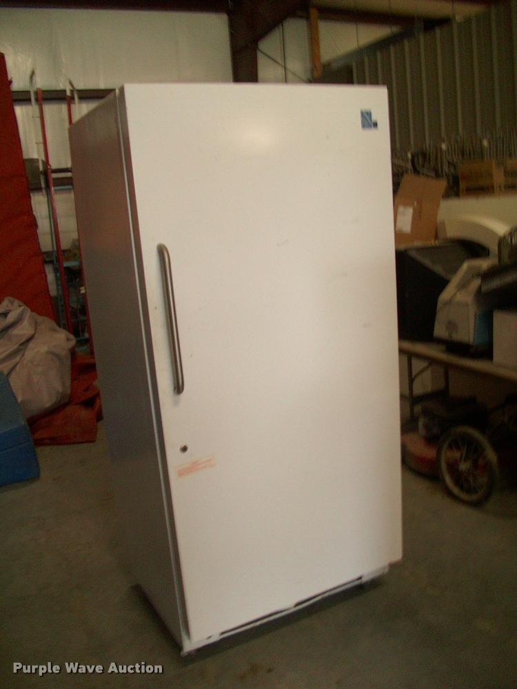 image for item DK9692 (3) freezers