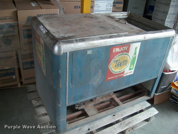 image for item DK9693 (2) Pepsi-Cola coolers