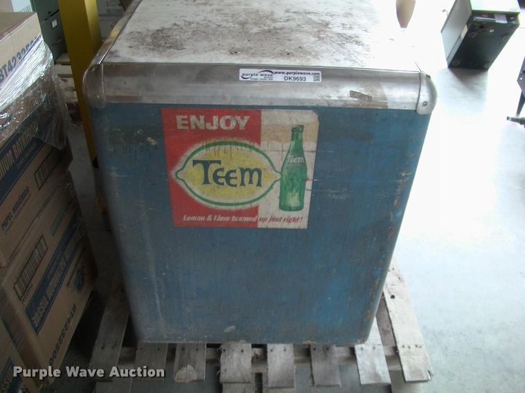 image for item DK9693 (2) Pepsi-Cola coolers