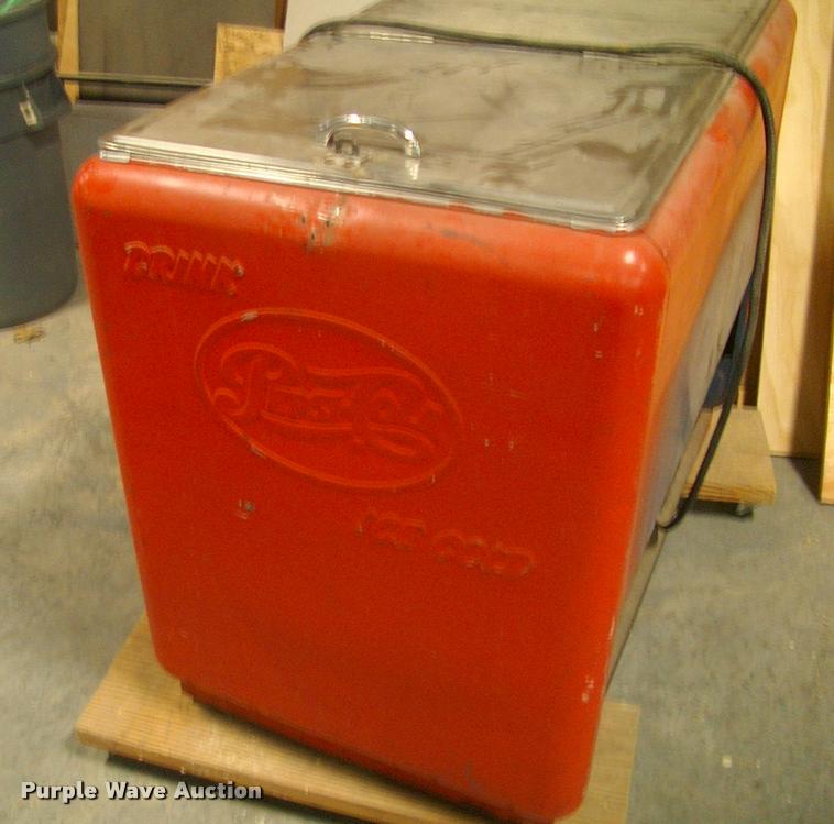 image for item DK9693 (2) Pepsi-Cola coolers