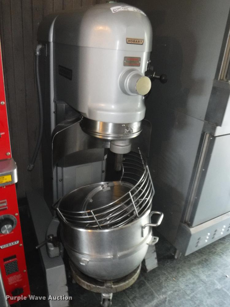 image for item DL9587 Hobart H6001 mixer