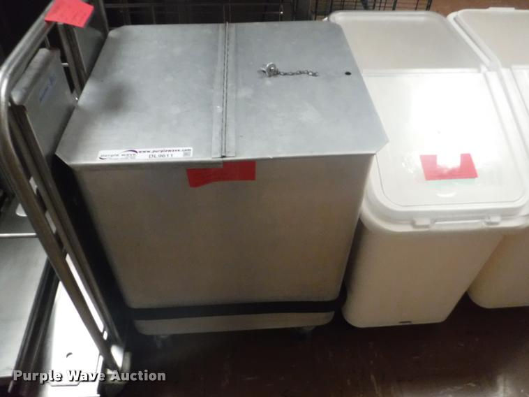 image for item DL9611 Restaurant equipment