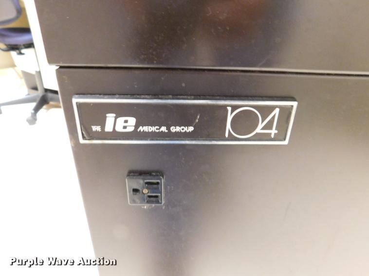 image for item DM9483 The IE Medical Group 104 vinyl exam table