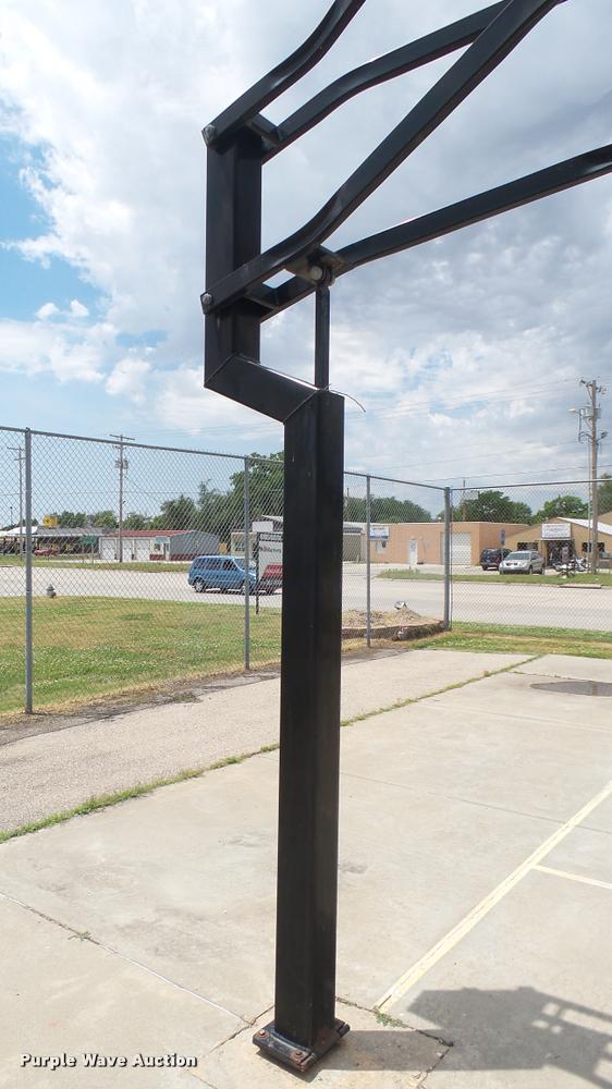 image for item DO9658 Basketball goal