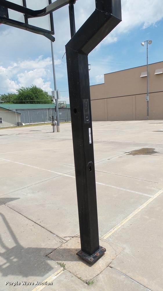 image for item DO9658 Basketball goal