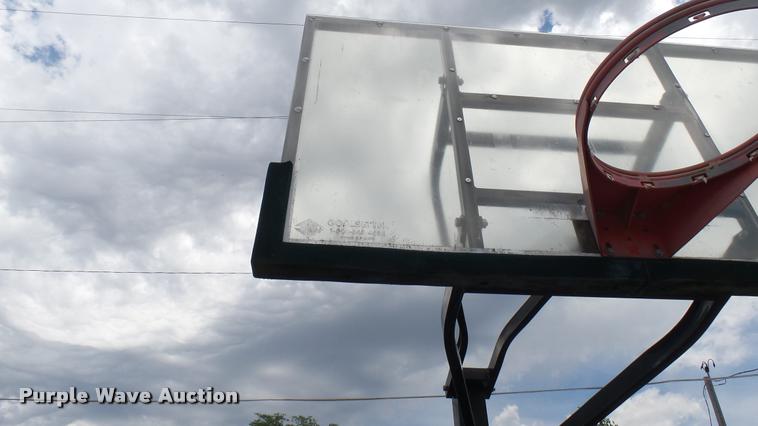 image for item DO9660 Basketball goal