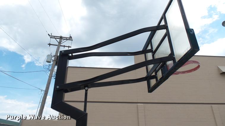 image for item DO9660 Basketball goal