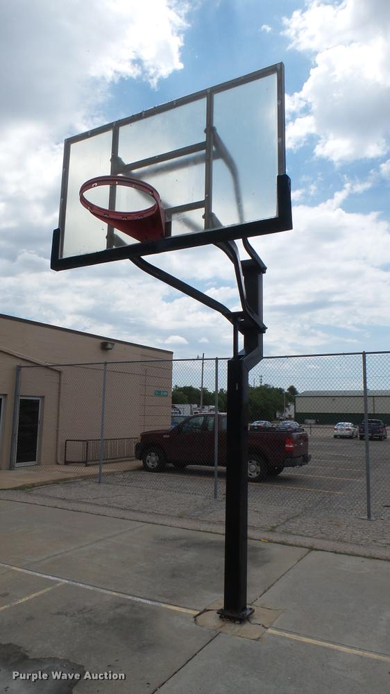 image for item DO9661 Basketball goal